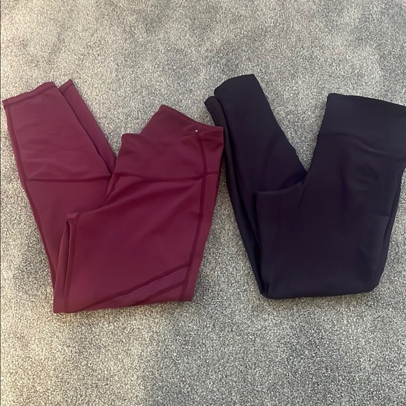 Old Navy Pants - EUC Old Navy bundle- Burgundy and Plum, compression!